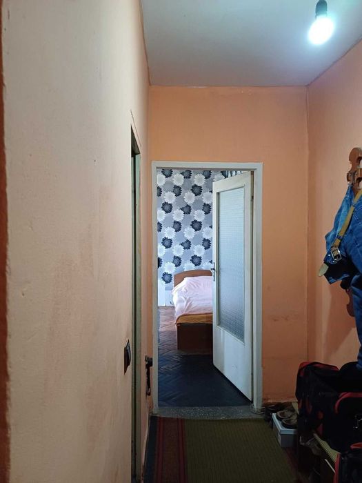 Продава се Едностаен апартамент в Плевен, Сторгозия - 42 кв.м за 1227 €/кв.м - Снимка #1