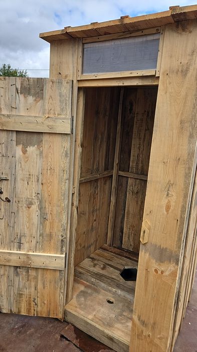 Продам Уличный туалет