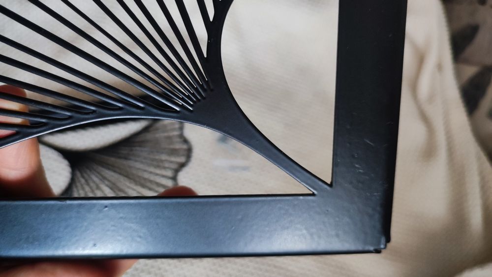 Продам кронштейны для полки новые металл