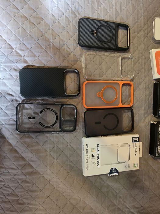 IPHONE 17 PRO MAX - кейс