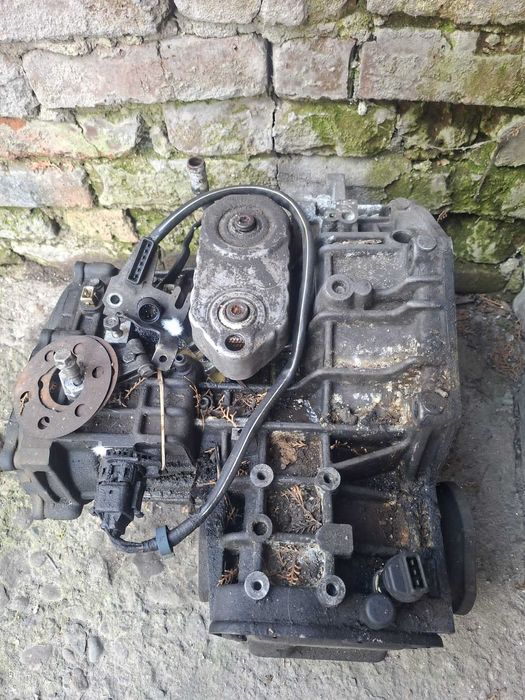 Автоматична скоростна кутия за Vw passat b4\ golf 3