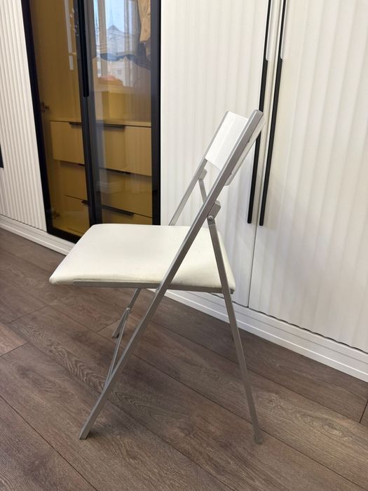 Алюминивые стулья