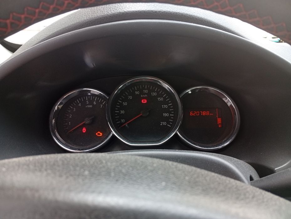 DACIA Logan 2012 — imagine 5