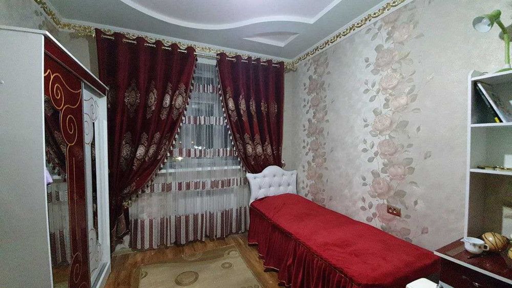 Продаётся 3х комнатная квартира.