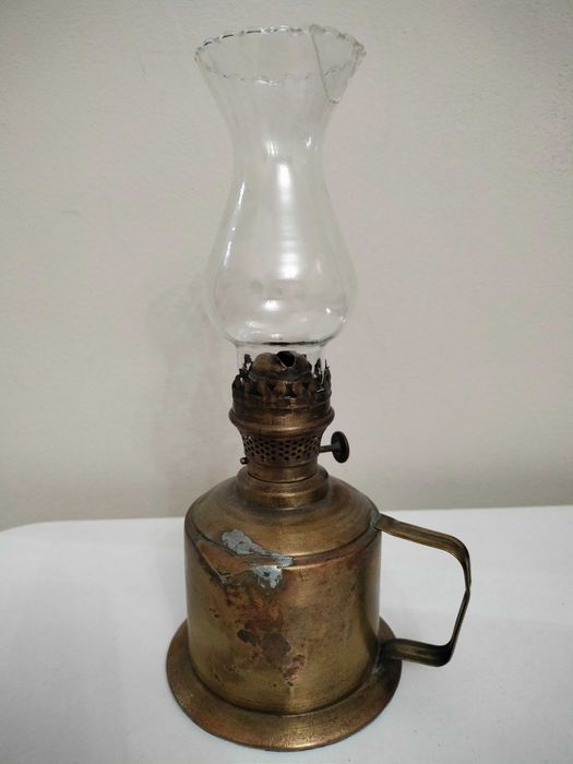 Старая керосиновая лампа 30-40-х годов СССР