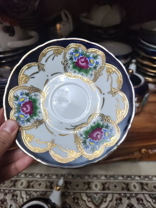 Дворцовая посуда новая.