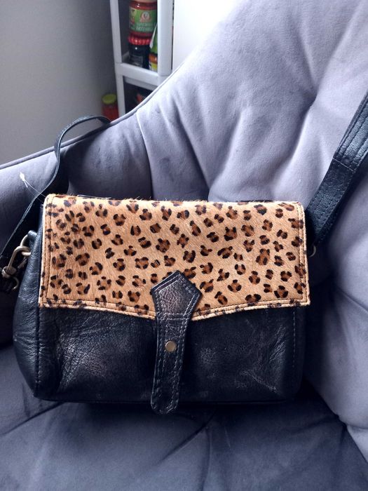 Нова чанта от естествена кожа и естествен косъм