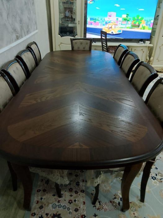 Продам стол со стульями