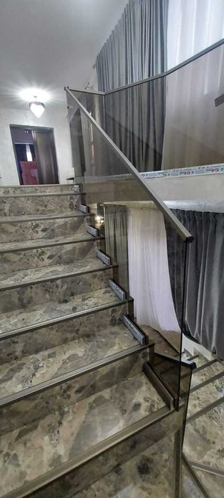 balustrade de sticla pentru scari