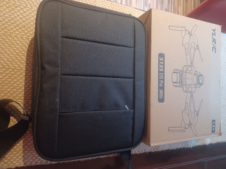 Vând  dronă S135 ELS Pro