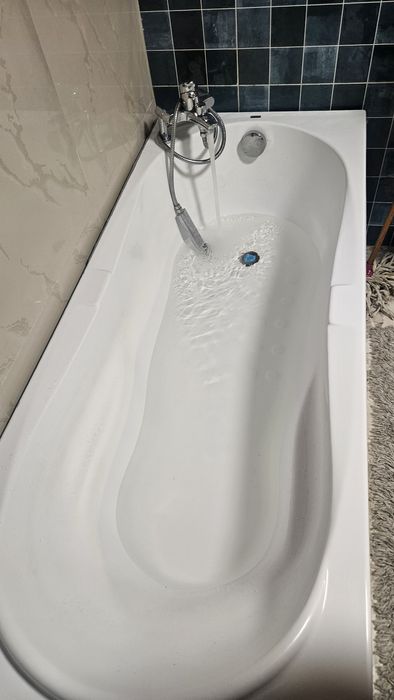 Cada baie cu  baterie