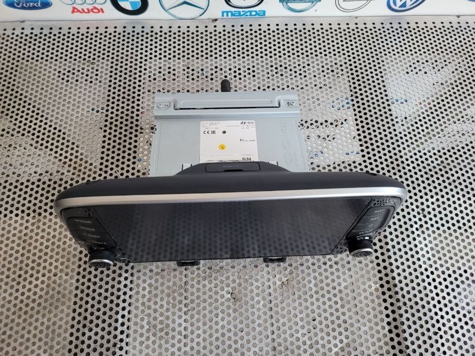 Unitate Navigatie Touchscreen Android Hyundai Tucson IX35 IX20 An 2017-2020 Facelift Cod 96560-D7811