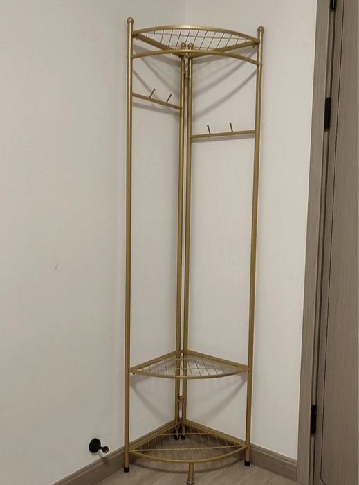 Угловая напольная вешалка