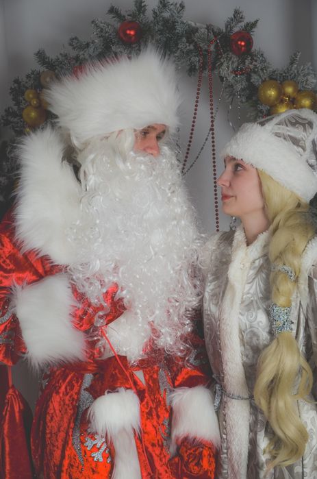 Дед Мороз и Снегурочка