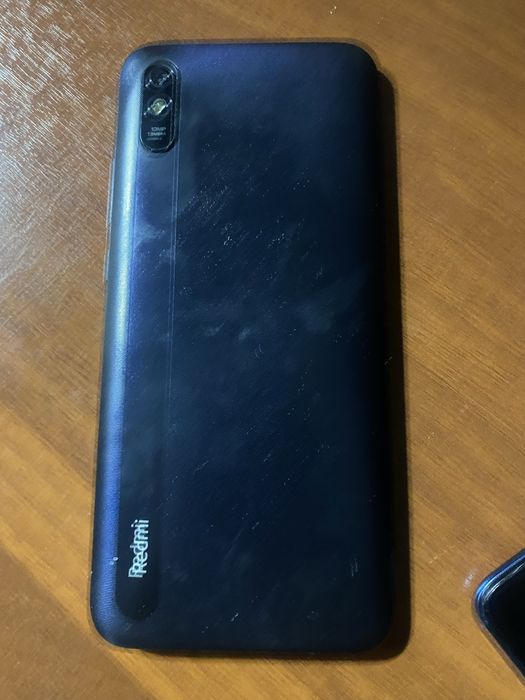 Продам телефон Redmi 9A