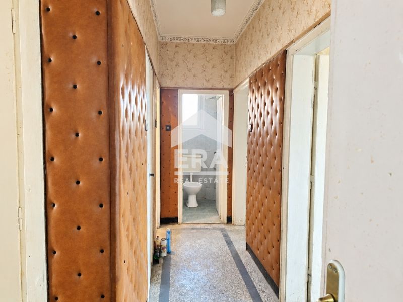 Прекрасен три стаен апартамент в Димитровград