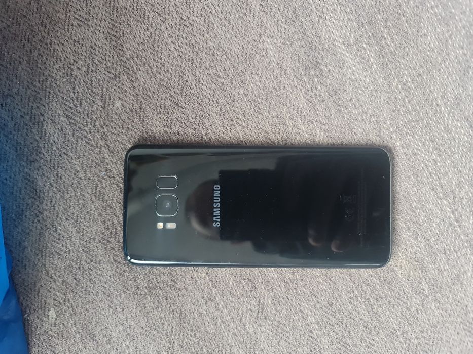 Samsung S8 pentru piese .