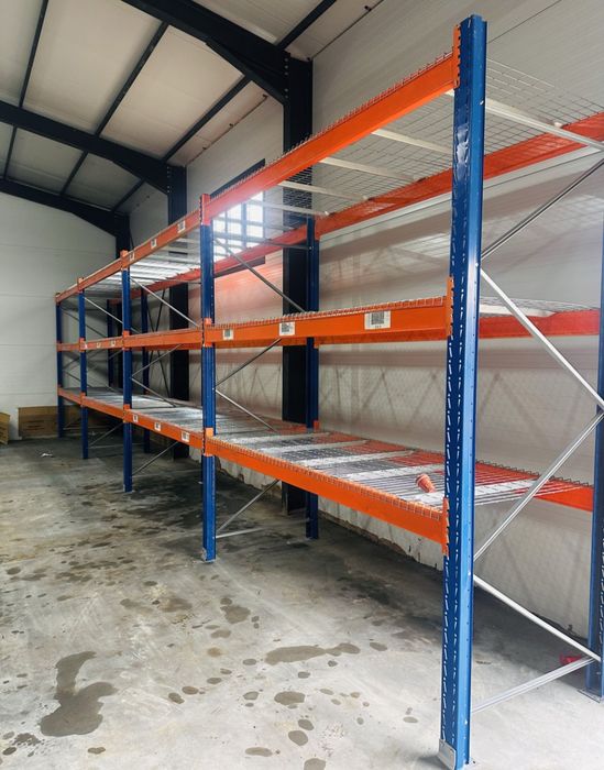 Rafturi metalice pentru depozitarea euro paleți 282x999