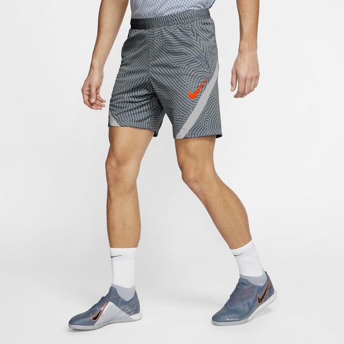 Мъжки къси панталонки : Nike Men's Training Shorts Next Gen Strike Smoke Grey S