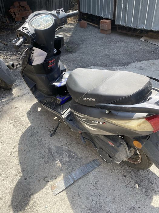 Продам скутер м8