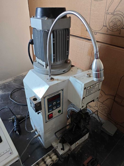 станок для запресовки наконечников и обрезки проводов