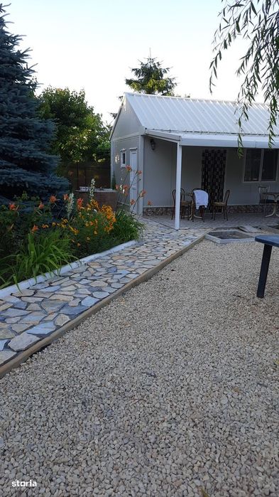 Pensiune in fata Garii Tabara Costinesti