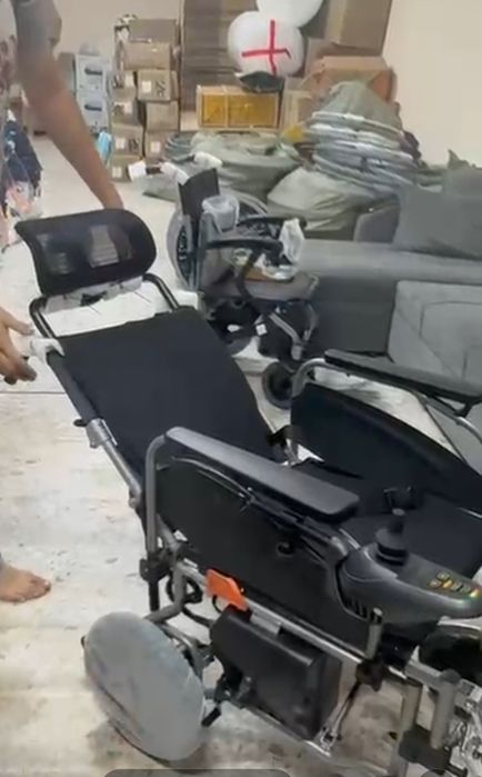 Электронный коляска