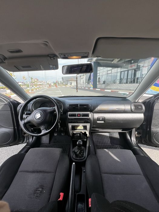 Vând Seat Leon 1M 2004 – 1.6 Benzină (105 CP), Climatronic, Geamuri electrice