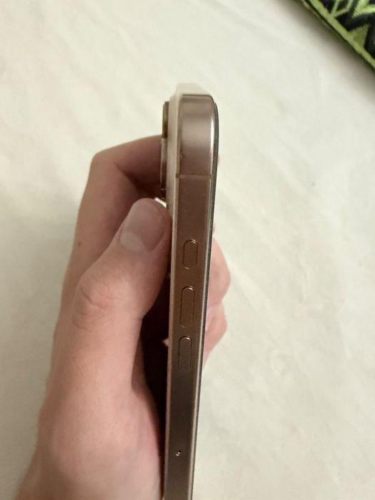 Iphone 16pro 128 gb Desert Titanium