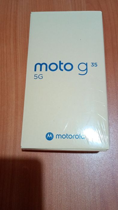 Motorola G34 5G.