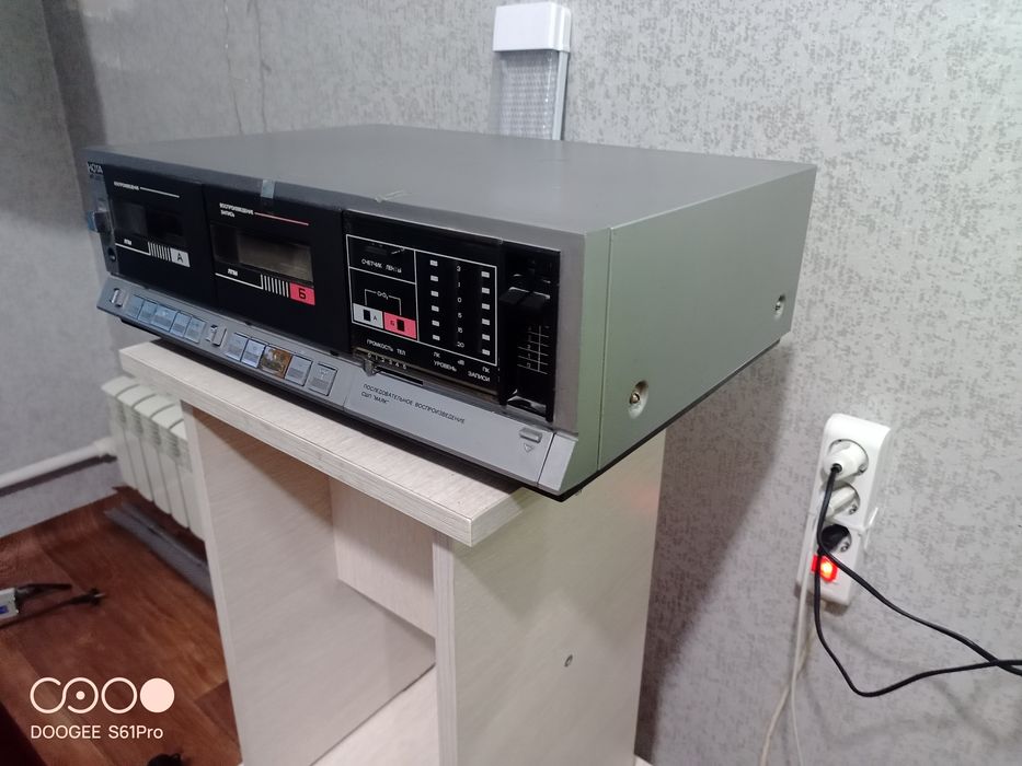 Магнитофон нота МП 220 С