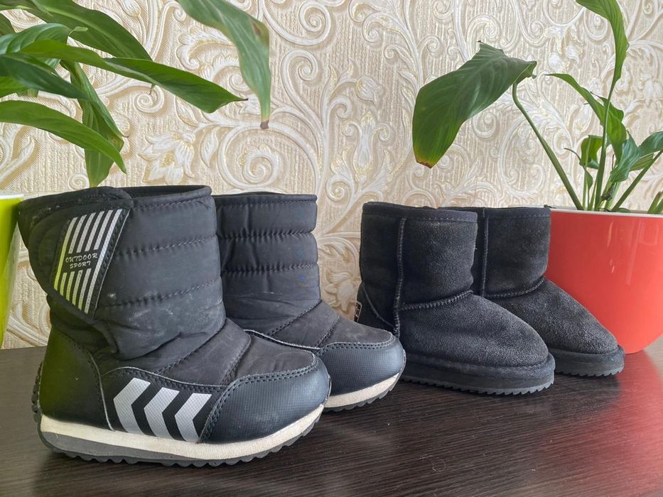 Продам детскую обувь