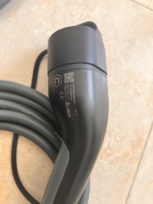 BMW Flexible fast charger 2 11 kW зарядно за електромобил type 2