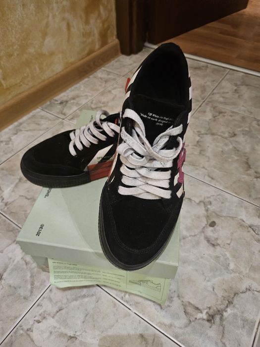 Off White дамски кецове