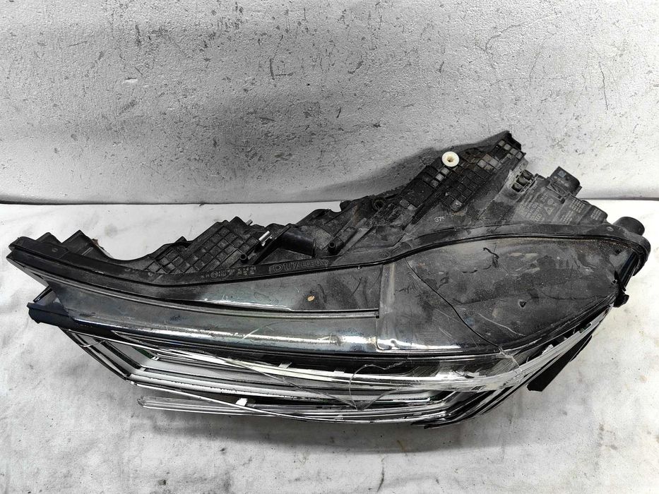 Оригинален фар Ауди  Audi Q4 A6 C8 Led