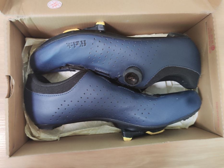 Велотуфли Fizik Vento 43 размер
