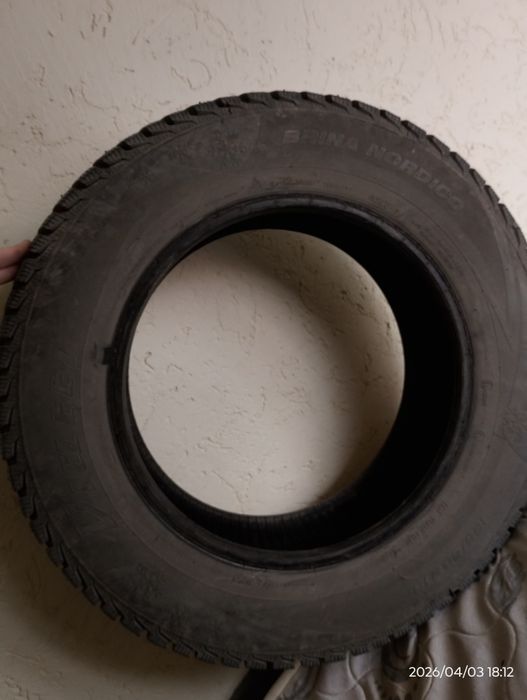 Продам шину 195/65/15