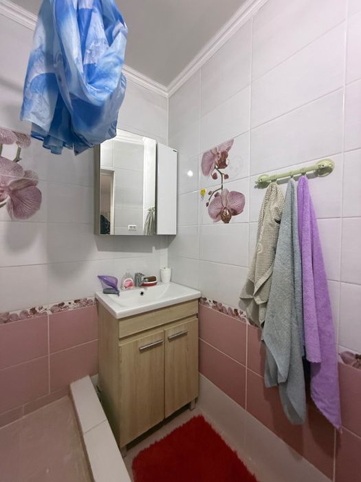 Продам квартиру по Айтеке Би