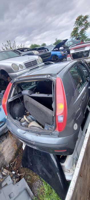 Fiat punto 1.2i  2006