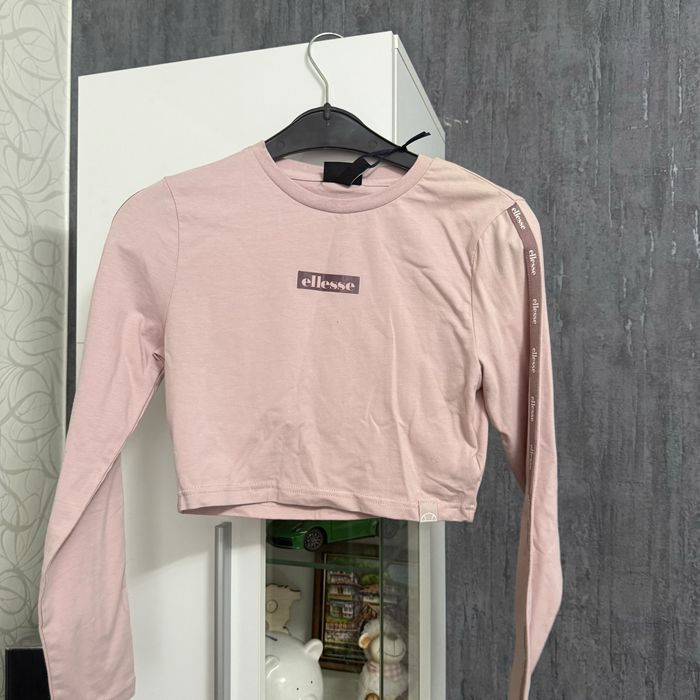 Дамска къса блузка Ellesse нова