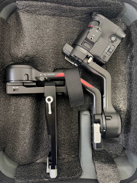 DJI Ronin RS 4 Combo