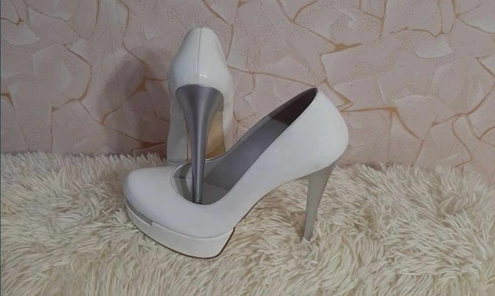 Женская обувь, лето весна