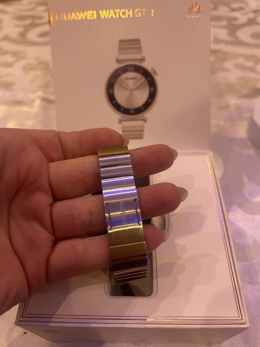 Часовник Huawei Watch GT4