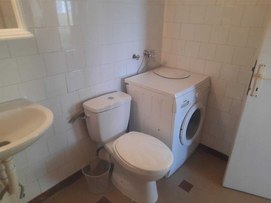 Дава се под наем Тристаен апартамент в Пловдив, Южен - 82 кв.м за 336.6 € - Снимка #2