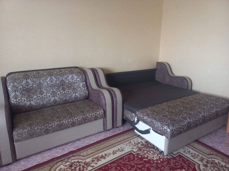 продам диван тройку