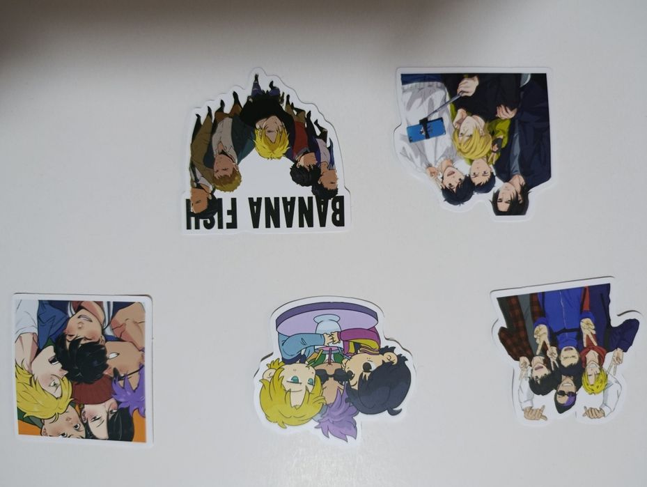 Аниме наклейки Банановая рыба 1шт 1000сум