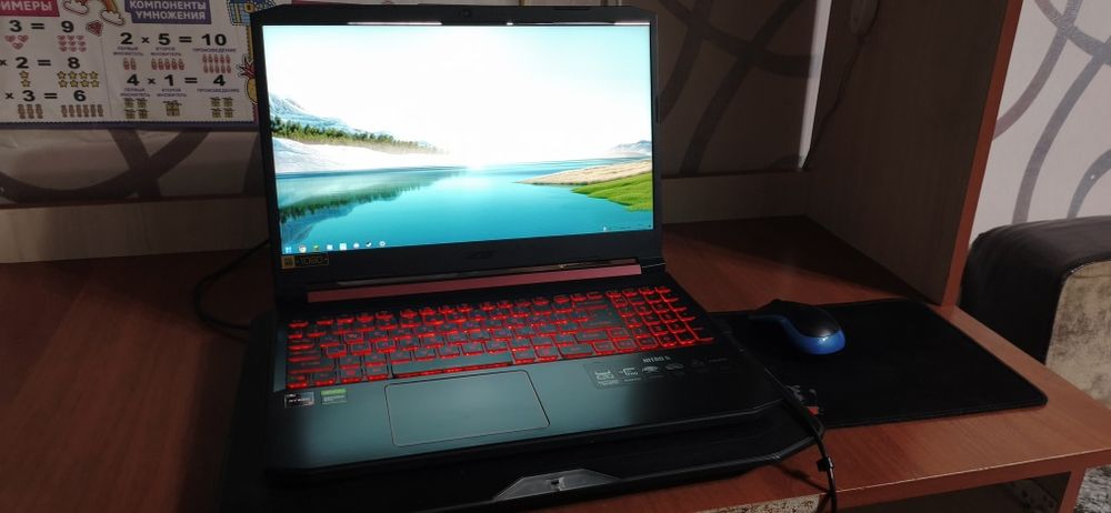 Игровой ноутбук Acer
