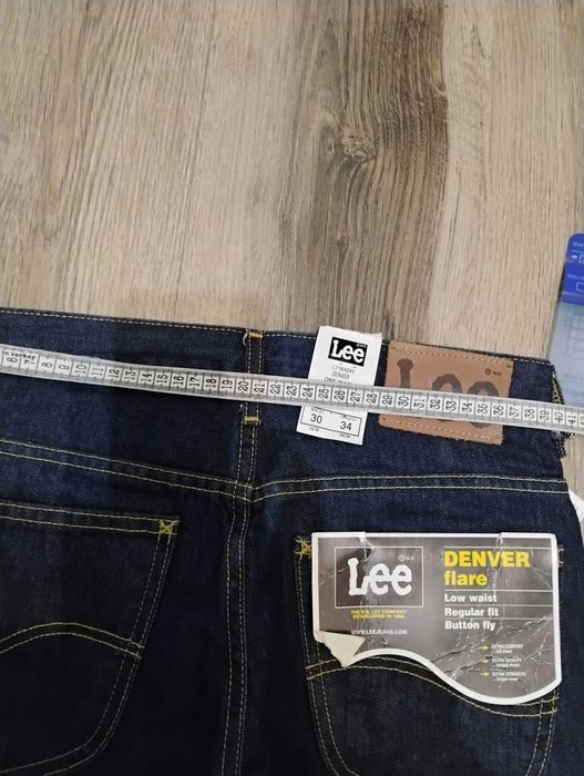 Тъмносини дънки Lee