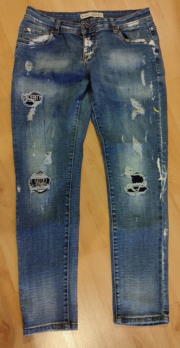 Продавам дамски дънки