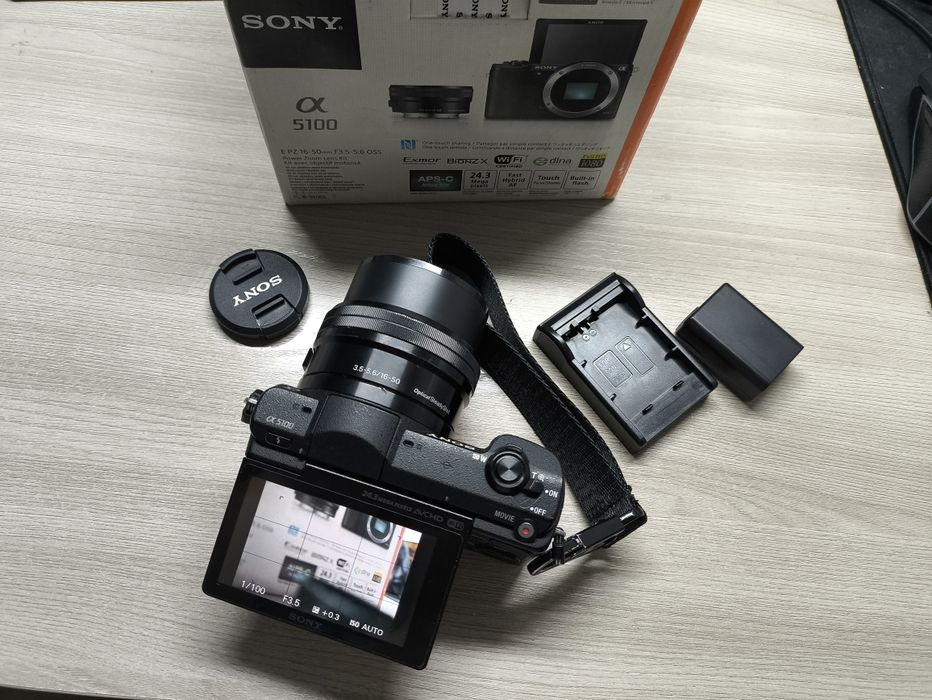Sony a5100, 16-50 oss